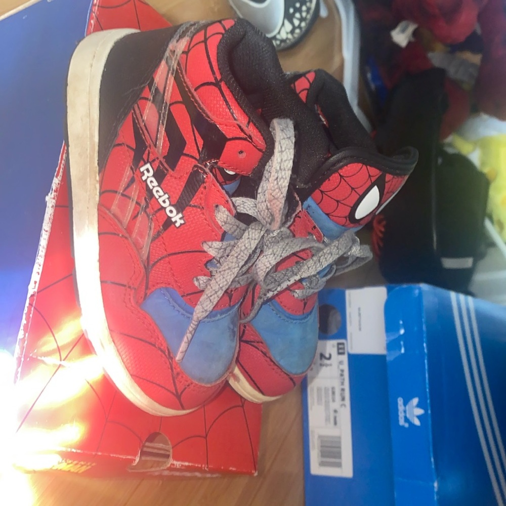 Used Spider-Man reeboks
